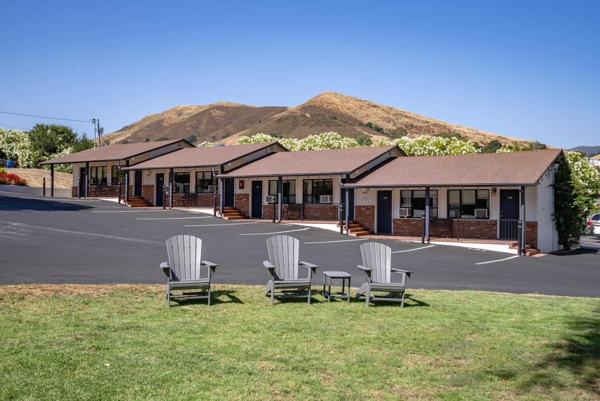 Peach Tree Inn San Luis Obispo Exterior photo