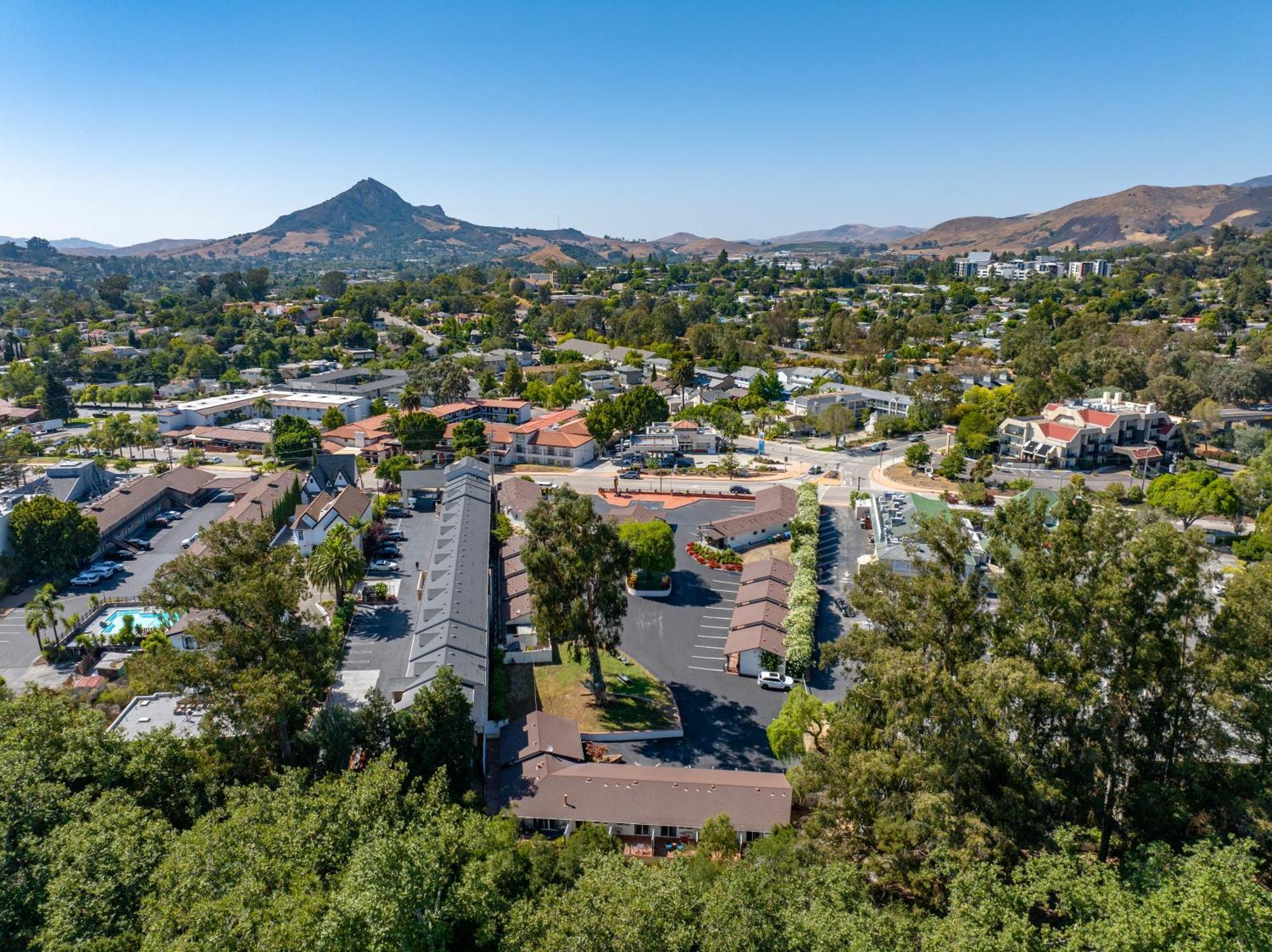 Peach Tree Inn San Luis Obispo Exterior photo